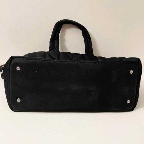 Karl Lagerfeld Paris Womens Voyage Tote Bag with Charms - Picture 7 of 16